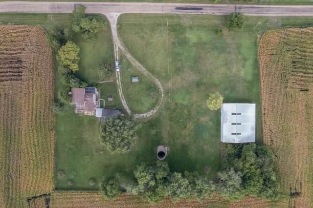 2012 N 45th Road, Leland, IL 60531