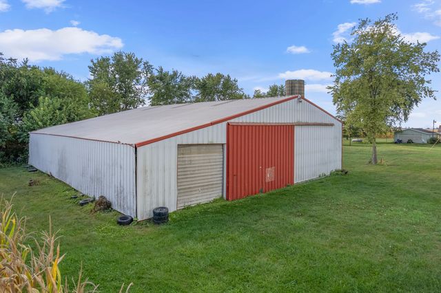 2012 N 45th Road, Leland, IL 60531