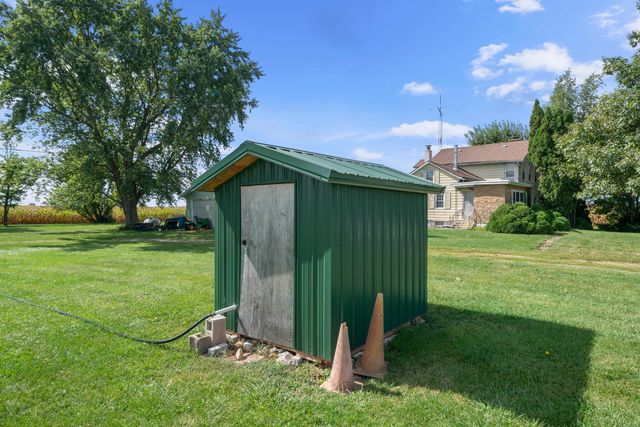 2012 N 45th Road, Leland, IL 60531