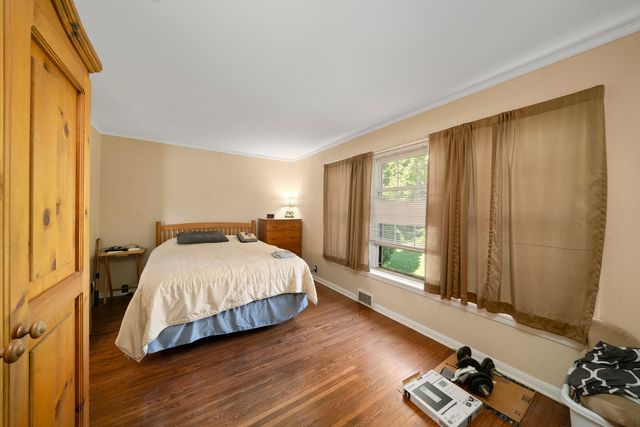 2012 N 45th Road, Leland, IL 60531