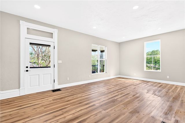 202 Allison St., West Newton, PA 15089