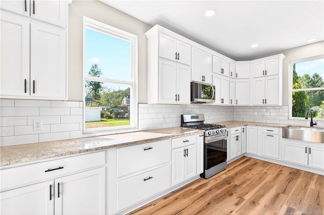 202 Allison St., West Newton, PA 15089