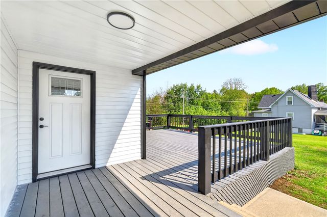 202 Allison St., West Newton, PA 15089