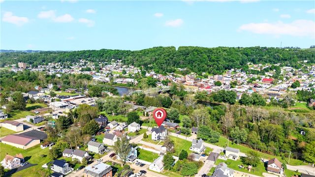 202 Allison St., West Newton, PA 15089