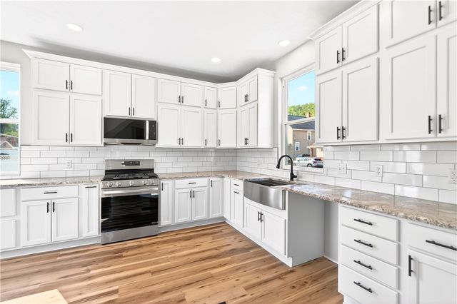 202 Allison St., West Newton, PA 15089
