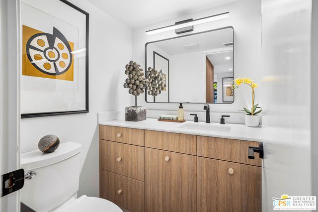 57 Portola Drive, Palm Springs, CA 92264