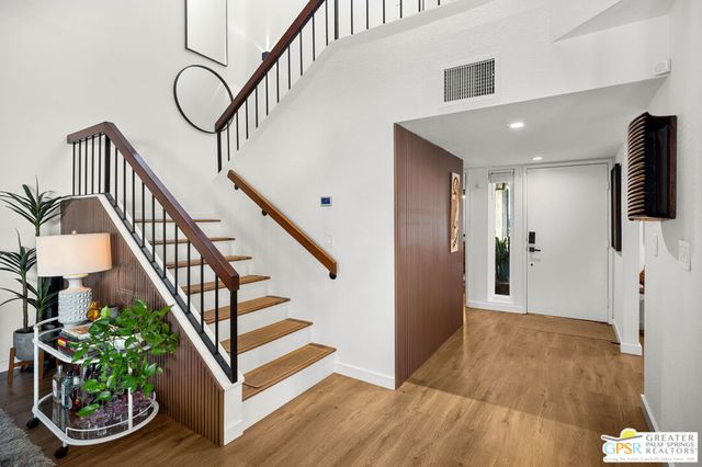 57 Portola Drive, Palm Springs, CA 92264