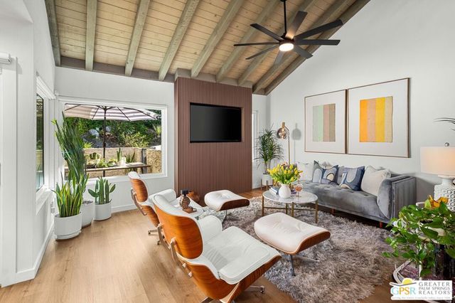 57 Portola Drive, Palm Springs, CA 92264