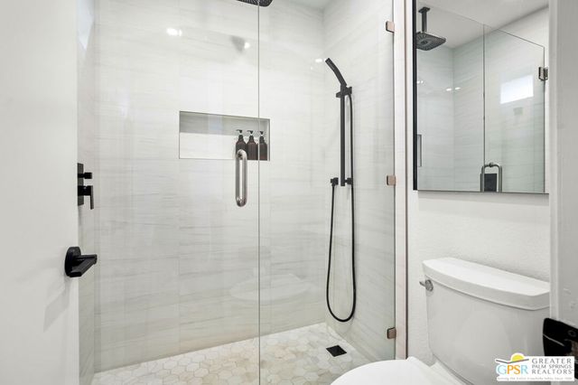 57 Portola Drive, Palm Springs, CA 92264