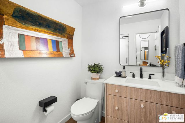 57 Portola Drive, Palm Springs, CA 92264