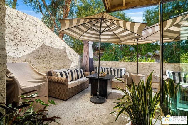 57 Portola Drive, Palm Springs, CA 92264