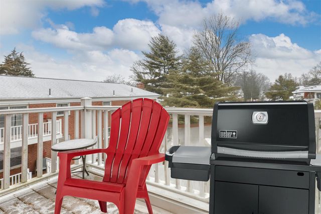 10 Bon Aire Circle 108, Suffern, NY 10901