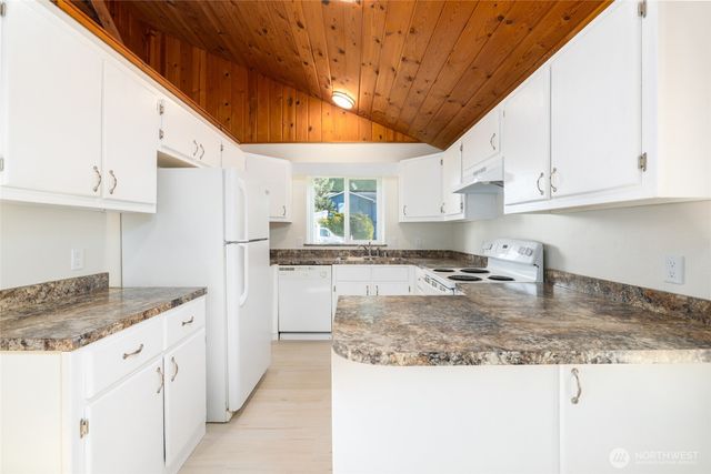 4714 Cypress Drive, Anacortes, WA 98221