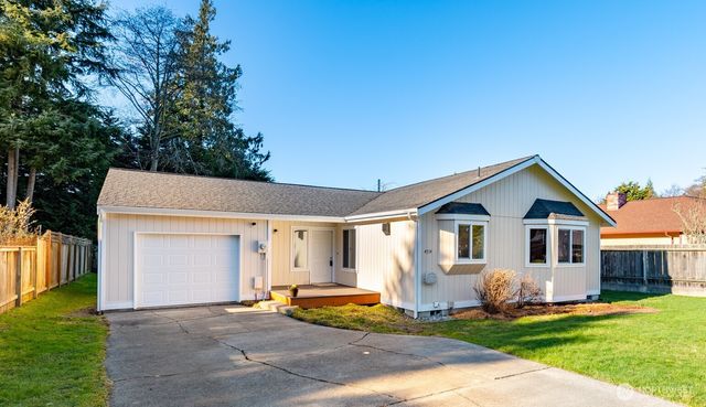 4714 Cypress Drive, Anacortes, WA 98221