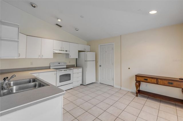 711 RIVER OAKS CIRCLE, New Smyrna Beach, FL 32169