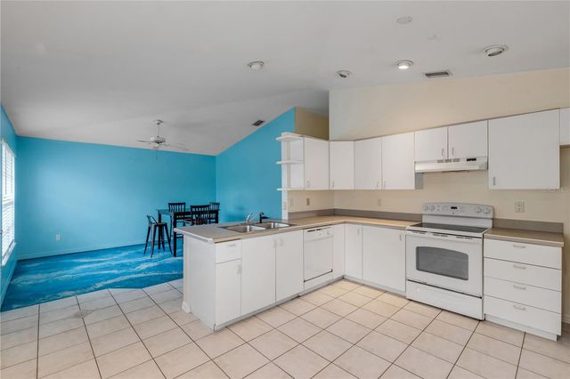 711 RIVER OAKS CIRCLE, New Smyrna Beach, FL 32169