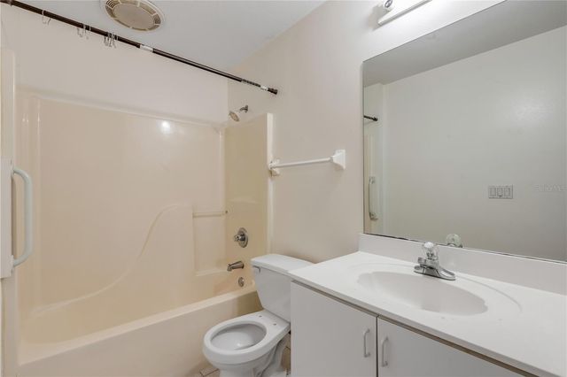 711 RIVER OAKS CIRCLE, New Smyrna Beach, FL 32169