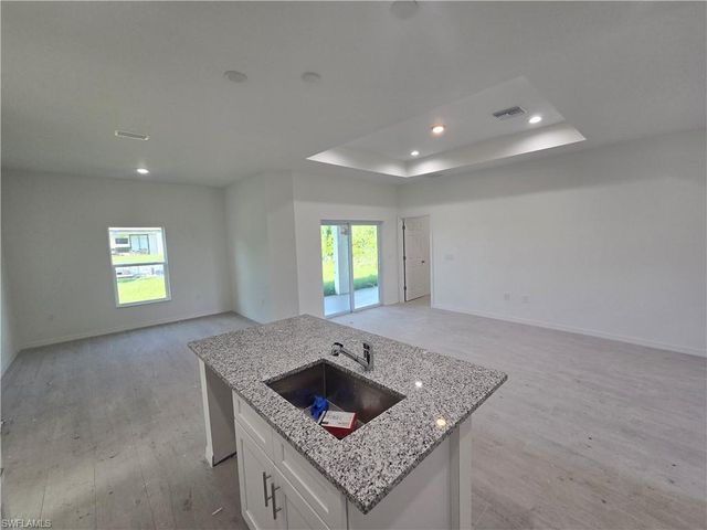 3513 16th ST SW, Lehigh Acres, FL 33976