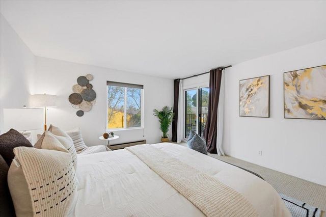 555 Palm Avenue 202, Millbrae, CA 94030