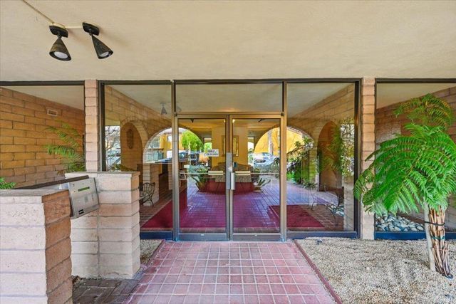 555 Palm Avenue 202, Millbrae, CA 94030