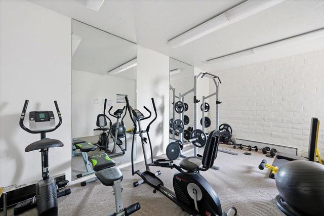 555 Palm Avenue 202, Millbrae, CA 94030