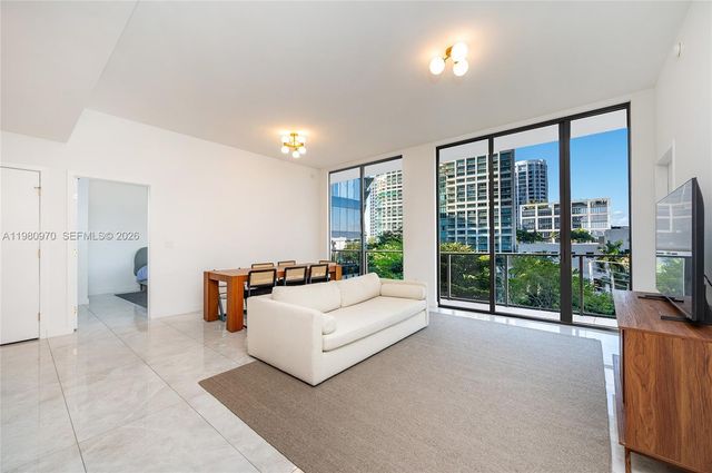 2678 Tigertail Ave 413, Miami, FL 33133