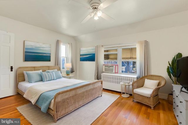 439 PEABODY ST NW, Washington, DC 20011