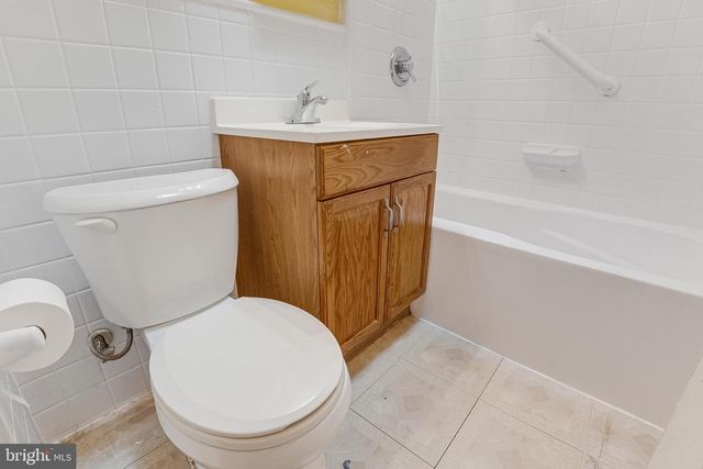 439 PEABODY ST NW, Washington, DC 20011