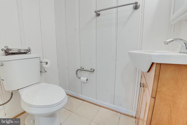 439 PEABODY ST NW, Washington, DC 20011