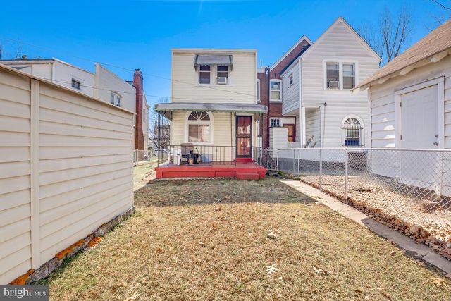 439 PEABODY ST NW, Washington, DC 20011