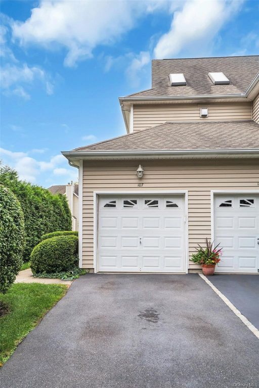 107 Deer Valley Drive, Nesconset, NY 11767 — photo 5