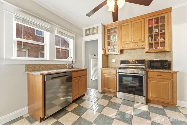 142 Liberty Street, Fords, NJ 08863