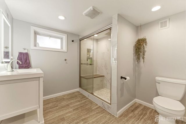 142 Liberty Street, Fords, NJ 08863