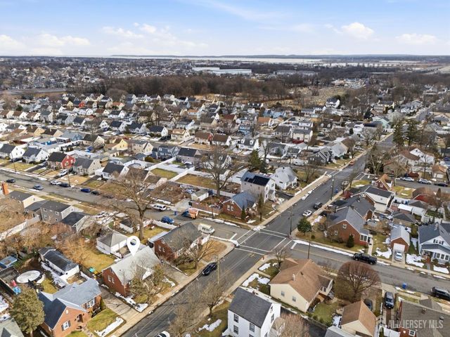 142 Liberty Street, Fords, NJ 08863