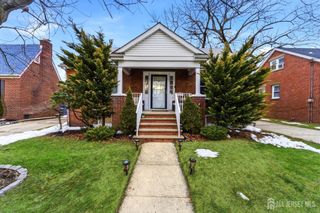 142 Liberty Street, Fords, NJ 08863