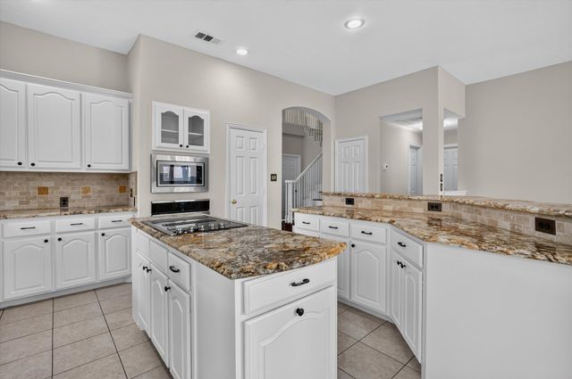 525 Blackfield Drive, Coppell, TX 75019