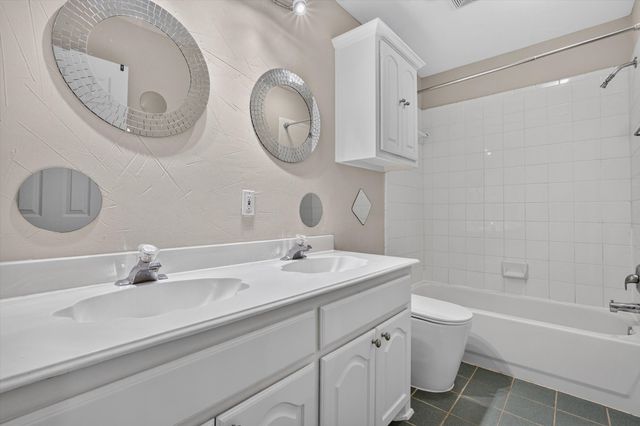 525 Blackfield Drive, Coppell, TX 75019