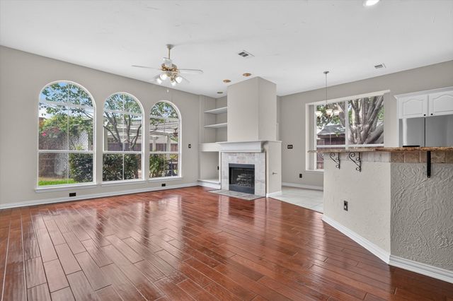 525 Blackfield Drive, Coppell, TX 75019
