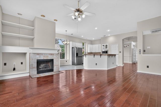 525 Blackfield Drive, Coppell, TX 75019
