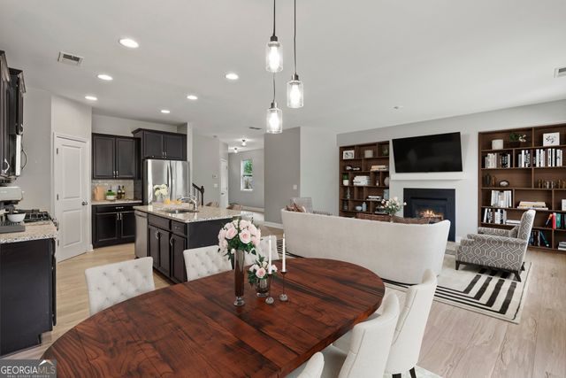 4076 Elsdon Drive, Austell, GA 30168