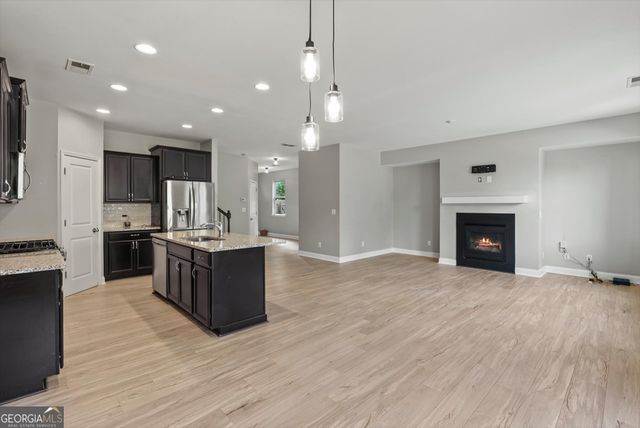 4076 Elsdon Drive, Austell, GA 30168