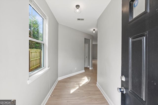 4076 Elsdon Drive, Austell, GA 30168