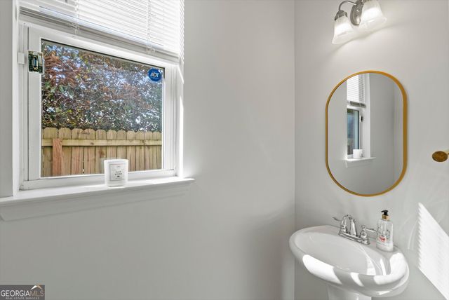 4076 Elsdon Drive, Austell, GA 30168