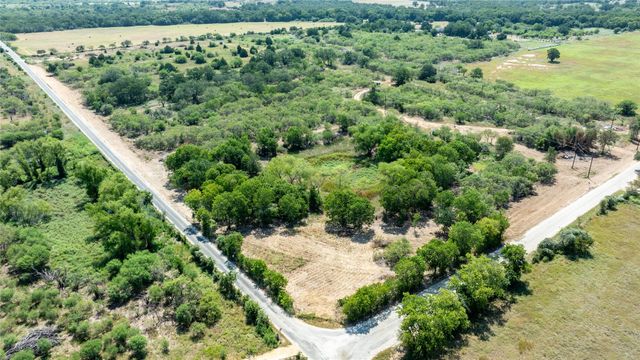 122 Tumbleweed TRL, Dale, TX 78616