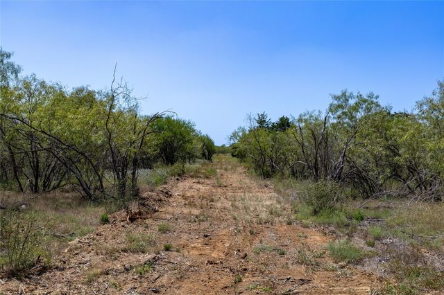 122 Tumbleweed TRL, Dale, TX 78616