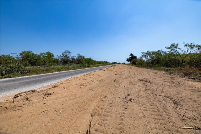 122 Tumbleweed TRL, Dale, TX 78616