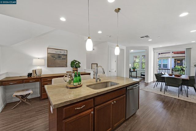 4166 Forest Springs Rd, Dublin, CA 94568