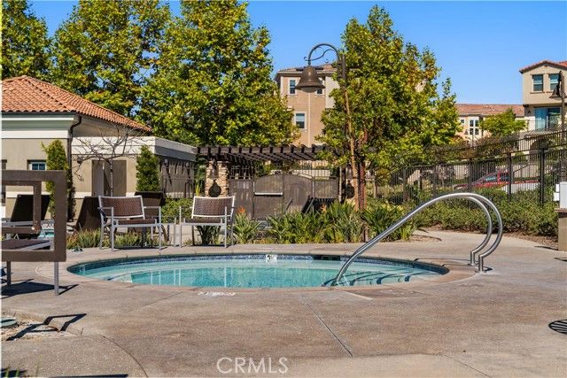 207 Winterbrook, Lake Forest (el Toro), CA 92610