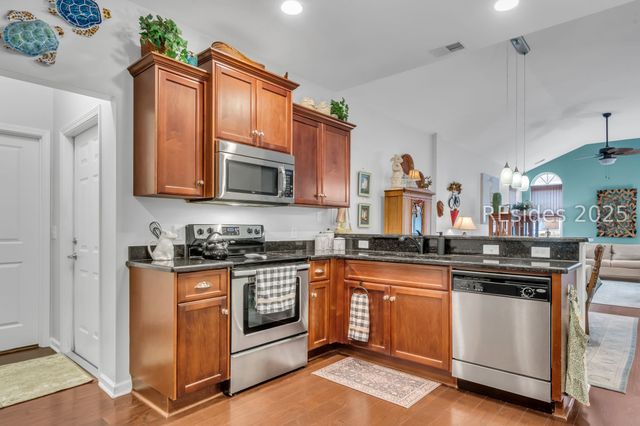 1285 Abbey Glen Way, Hardeeville, SC 29927