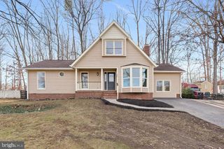 605 LAMPLIGHTER DR, Fredericksburg, VA 22407